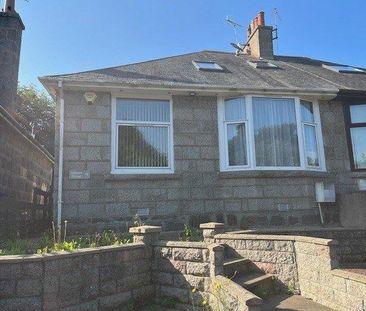 4 bedroom semi-detached house to rent - Photo 1