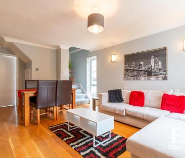 2 bedroom semi-detached house to rent - Photo 2