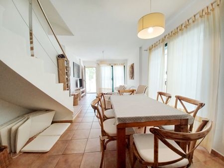 WINTER RENTAL. Bungalow for rent with 4 bedrooms in Arenal area Javea - Photo 4