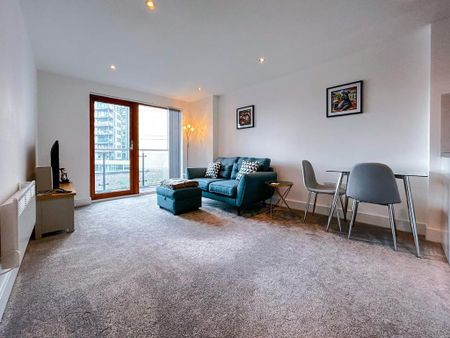 1 bedroom flat to rent - Photo 2