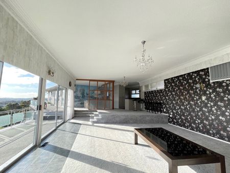 When New Lynn meets Grey Lynn! - Photo 3