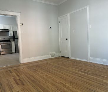 For Lease - 307 Cumberland Avenue Unit# Main, Hamilton, Ontario - Photo 2