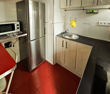 Piso de alquiler en Calle Almuradiel, 280, Entrevías - Photo 1