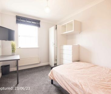 24 Phoenix Boulevard - Photo 5