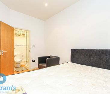 2 bed Apartment for Rent - Photo 6