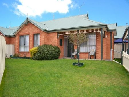 Unit 2/3 Castle Court, Ballarat East - Photo 5