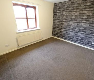 2 bedroom semi-detached house to rent - Photo 6