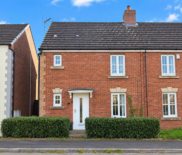 3 bedroom semi-detached house to rent - Photo 1