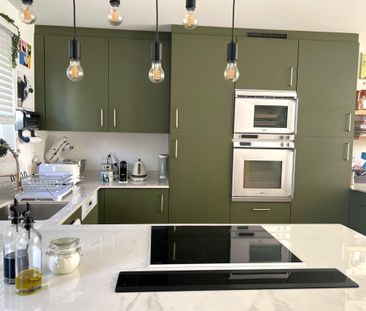 5.5-room semi-detached villa with terrace and garden - Photo 6