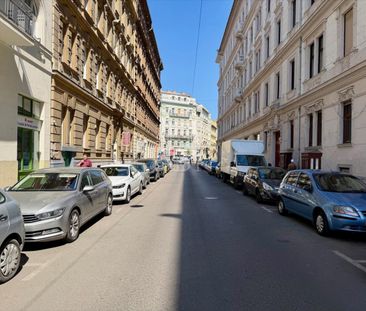 Kiadó jó állapotú lakás - Budapest V. kerület - Photo 1