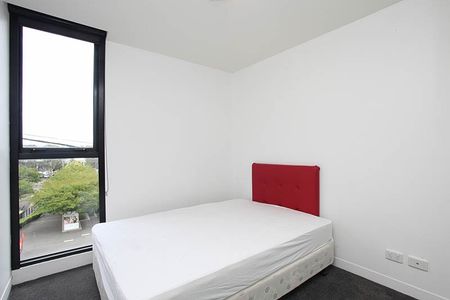 202/383 Burwood Road, Hawthorn VIC 3122 - Photo 2