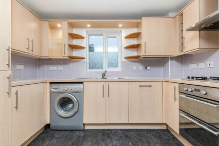 2 Bed Flat, Amis Walk, BS7 - Photo 5