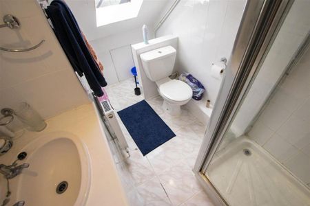 5 bedroom house to rent - Photo 2