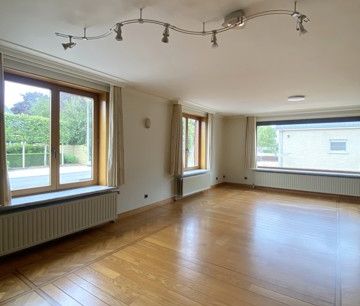 Ruime gezinswoning in rustige woonomgeving - Photo 6