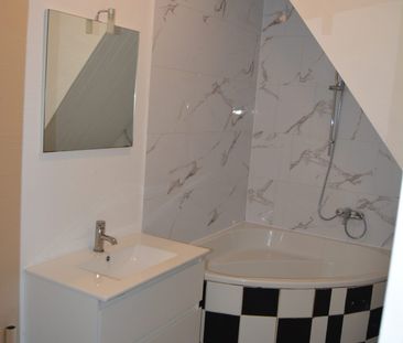 Location Appartement 3 pièces 55m² ROUBAIX 59100 - Photo 3