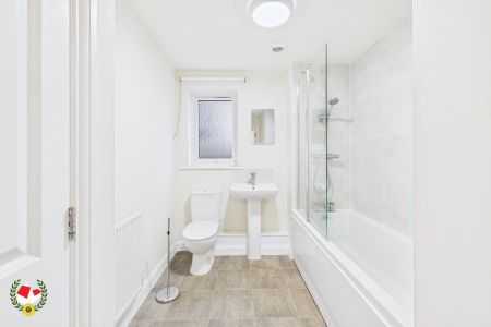 Minett Road, Yate, Bristol - Photo 5