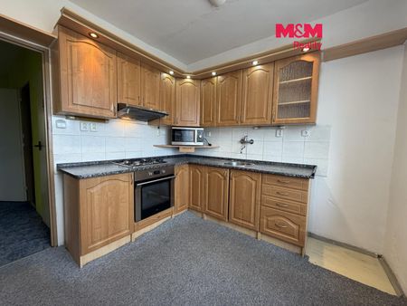 Pronájem bytu 3+1 78 m² - Fotografie 3