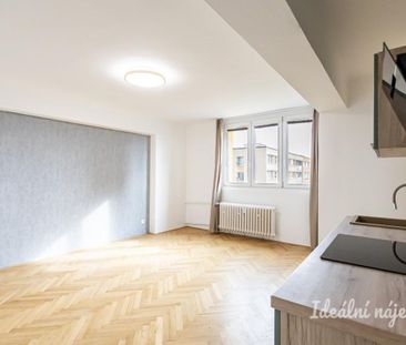 Pronájem bytu 2+kk 36 m2 - Fotografie 5