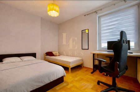 Oddzielna kuchnia | Balkon | Garaż podziemny - Фото 2