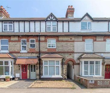 Bowling Green Avenue, Kettering, NN15 - Photo 3