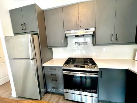 For Lease - 12868 Yonge Street Unit# 16, Richmond Hill, Ontario - Photo 4