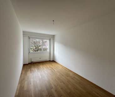 Beautiful 4.5-room apartment in Moosseedorf - Photo 4