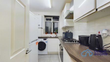 RM1 Hainault Road | Leyton | London | E11 1DR - Photo 3