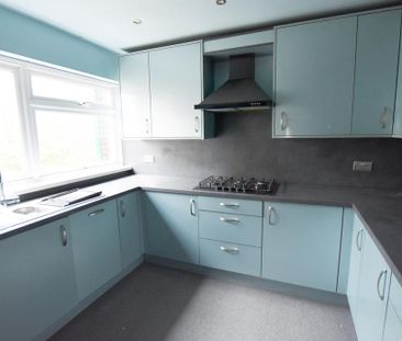 3 bedroom apartment to rent - Photo 6