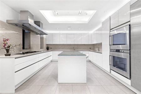 5 bedroom end of terrace house to rent - Photo 5