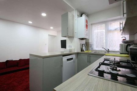 High Road, Willesden, London, NW10 - Photo 5