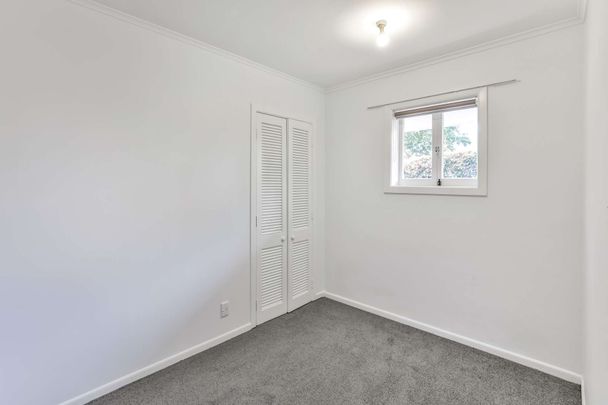 LOCATION PLUS - EPSOM - Photo 1