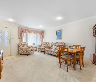 1/6 Condon Avenue, Port Macquarie NSW 2444 - Townhouse For Rent | D... - Photo 2
