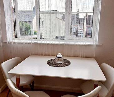 1 Bed Flat, Wensleydale, LU2 - Photo 4