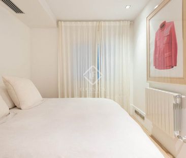 Barcelona, Catalonia 08007 - Photo 3