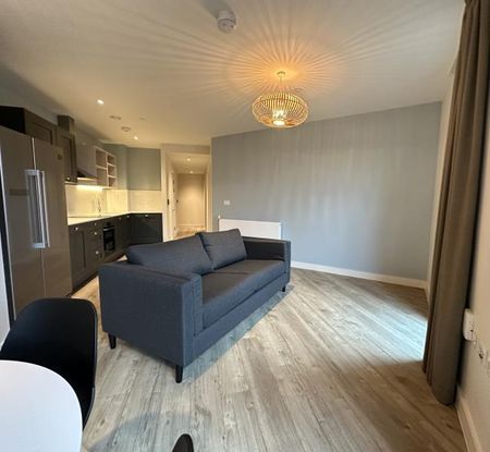 3 bedroom apartment to rent - Photo 3