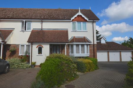 2 bedroom maisonette to rent - Photo 5