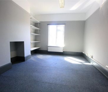 Property to rent - Photo 4