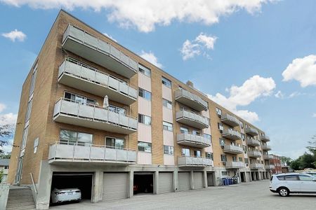 Franklin Manor Apartments - PARKING SPACE, WATER & HEAT INCLUDED, HYDRO EXTRA - Photo 2