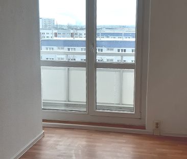 3 Zimmer in der 6 Etage bezugsfertig - Foto 2