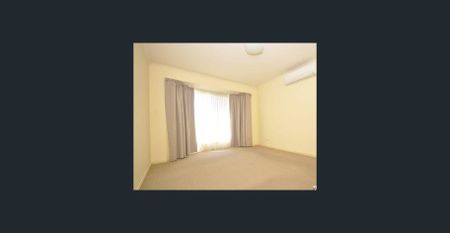 Low Maintenance Living! - Photo 4