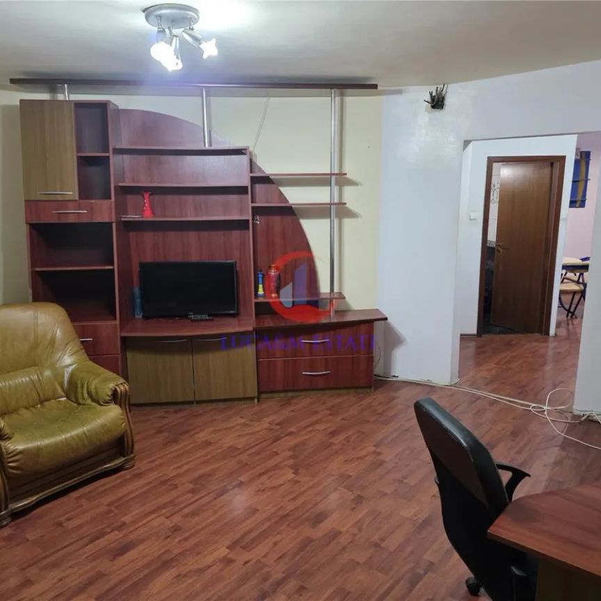 Apartament 2 camere – Zona Soarelui | Etaj 1 | Decomandat - Photo 1