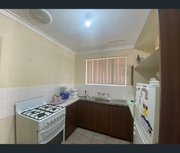 3A Crandon Street, Gosnells, WA 6110 - Photo 5
