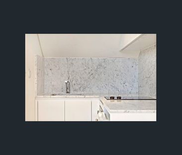 Modern Urban Studio Living! - Photo 2