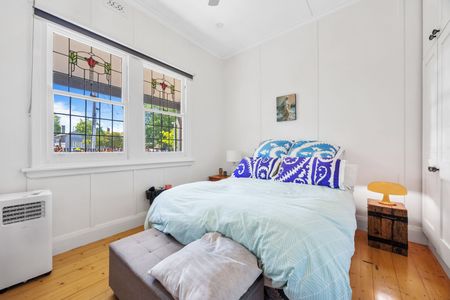 4 BEDROOM HOME IN BALLARAT CENTRAL - Photo 5