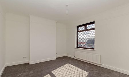 Liverpool Road, Great Sankey, Warrington, Cheshire - Photo 2