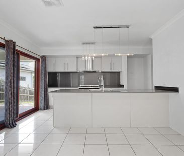 Executive Family Living - Photo 1