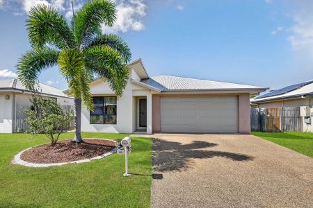 A Tucked Away Humble Abode - Photo 4