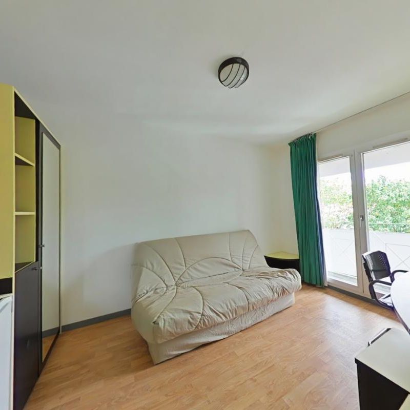 Location Appartement 1 pièce Meublé 13m² POITIERS 86000 - Photo 1