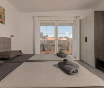 Estudio de alquiler en Barrio de Benicalap - Photo 2