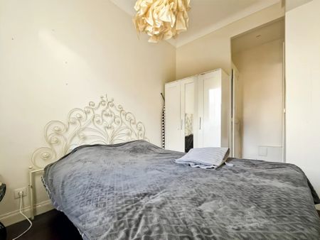 Location Appartement 2 pièces 35m² NICE 06000 - Photo 3